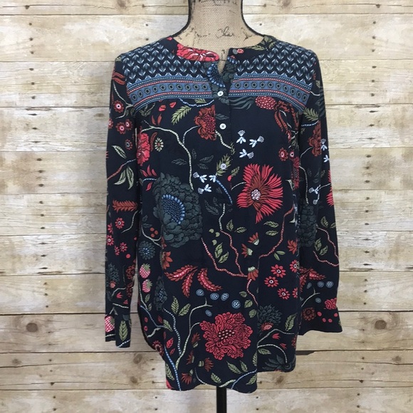 LOFT Tops - LOFT Floral Top